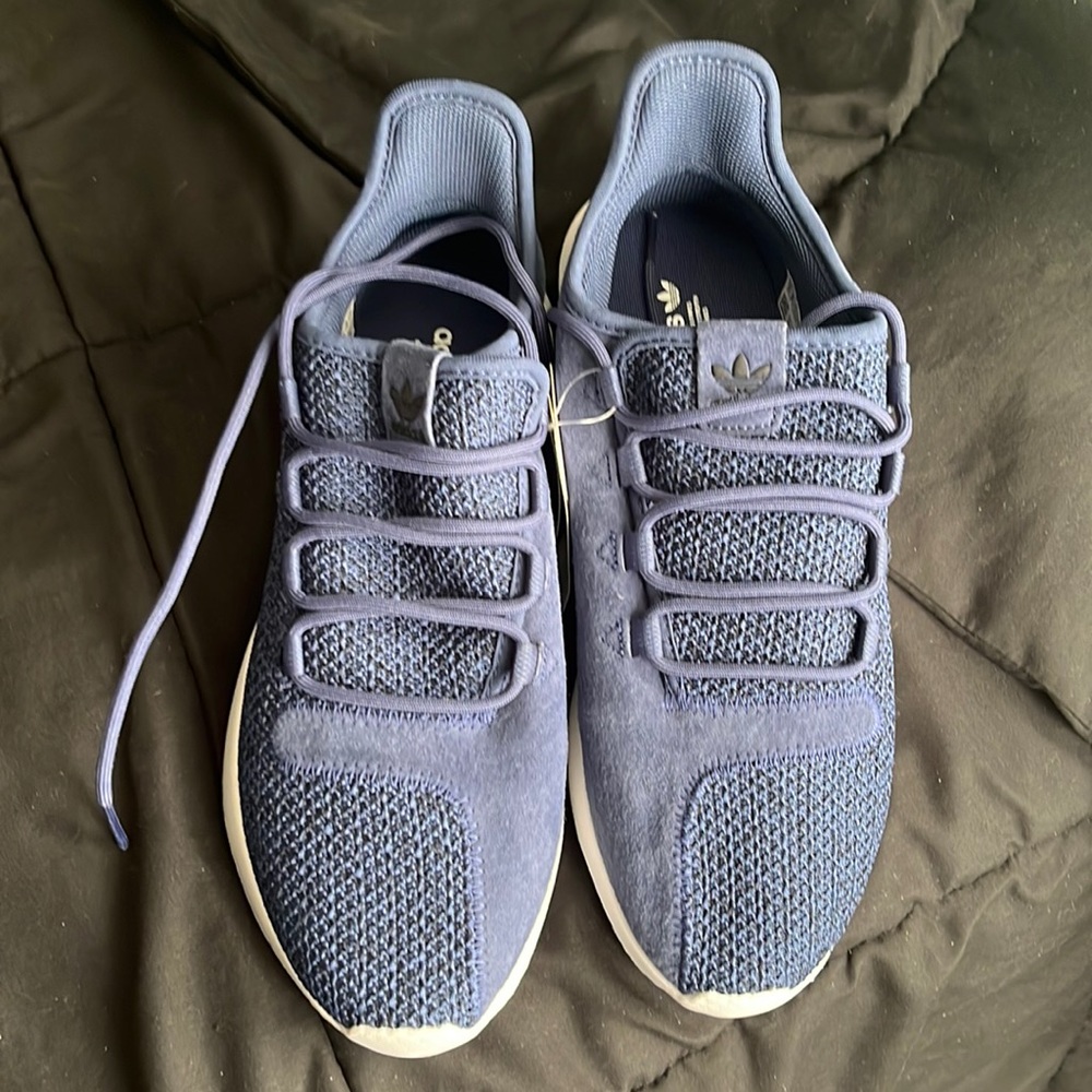 Adidas size 11 navy sneaks